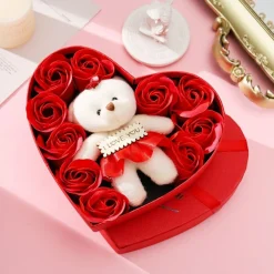 Coffret cadeau coeur en savon avec ours en peluche