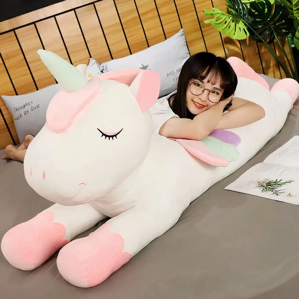 Coussin peluche licorne