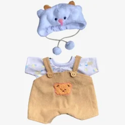 Nino – L’ours en peluche articulé fait main avec pull tricoté et salopette marron