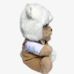 Nino – L’ours en peluche articulé fait main avec pull tricoté et salopette marron