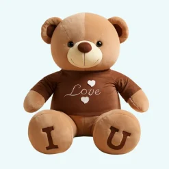 Ours en peluche avec t-shirt “Love”