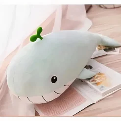 Peluche baleine vert pastel, le plus doux des oreillers