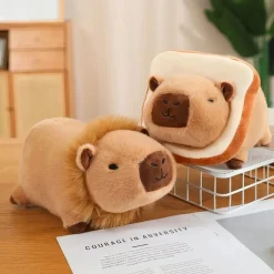 Peluche capybara déguisée style kawaii