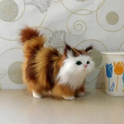 Peluche chat à longs poils