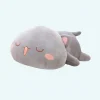 Peluche chat gris kawaii endormi