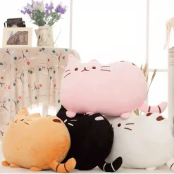 Peluche chat toute mignonne rose
