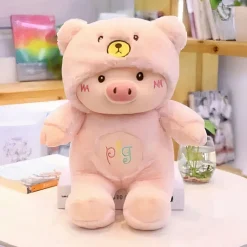 Peluche cochon déguisé en ours