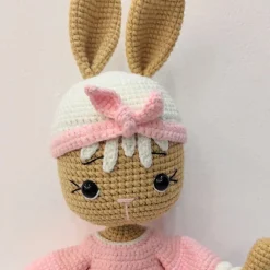 Peluche crochet lapin coquette