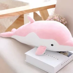 Peluche dauphin decoration chambre