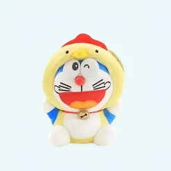 Peluche Doraemon déguisée en poule