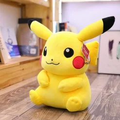 Peluche géante Pikachu souriant