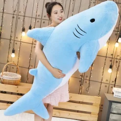 Peluche géante requin copain