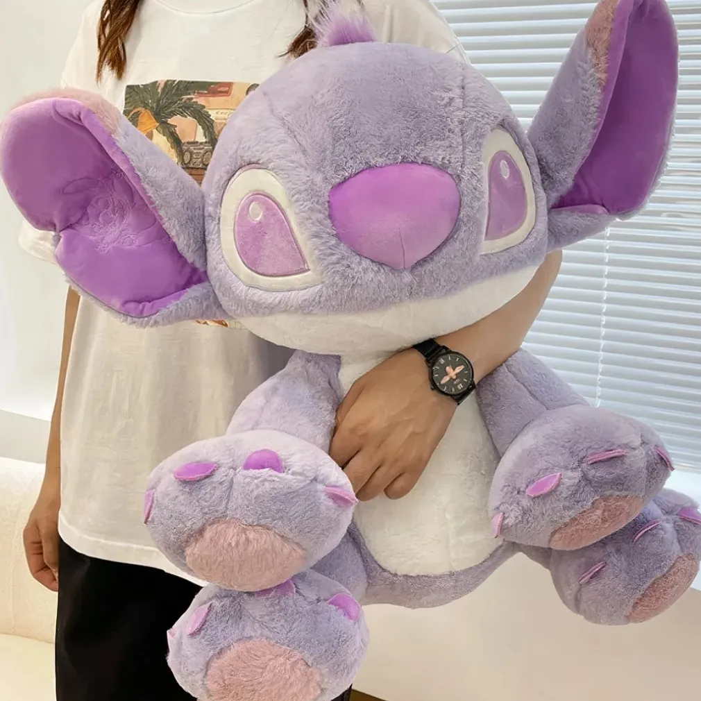 Peluche géante Stitch violet tout doux