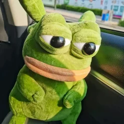 Peluche grenouille Pikachu