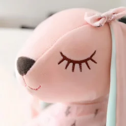 Peluche lapin de Pâques à robe
