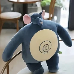 Peluche éléphant dodu