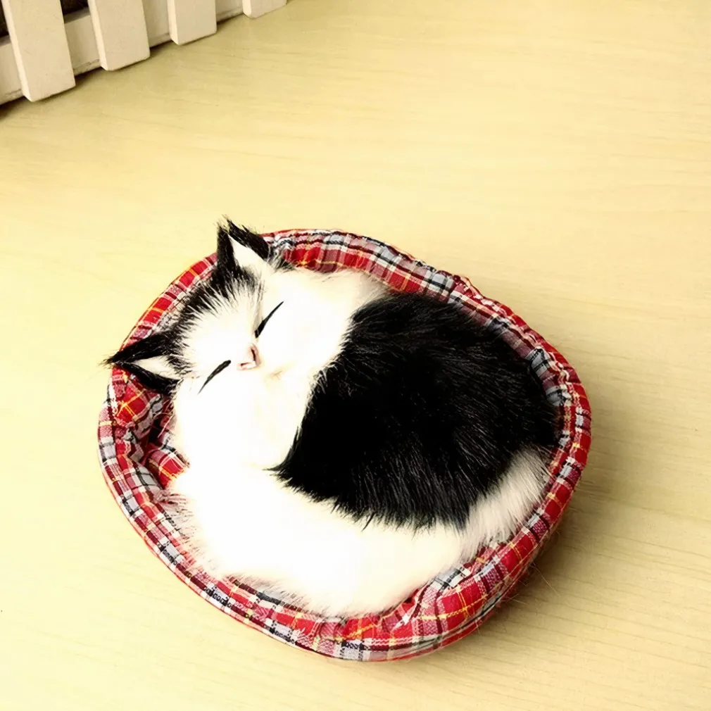 Peluche mini chat endormi