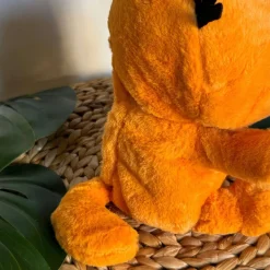 Peluche musicale Garfield avec des gros yeux qui respire