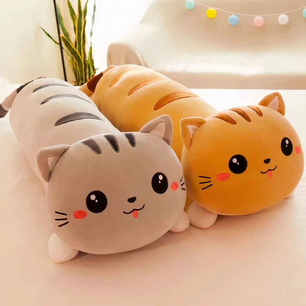 Peluche oreiller chat décoratif