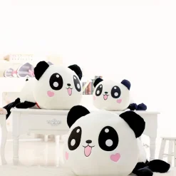 Peluche panda cœur oreiller