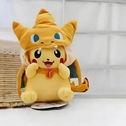 Peluche Pikachu déguisé en Dracaufeu
