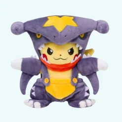 Peluche Pikachu déguisé en Carchacrok