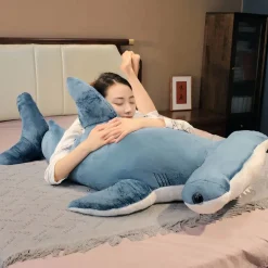 Peluche requin marteau géante