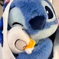 Peluche Stitch avec son doudou canard