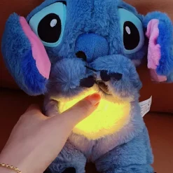 Peluche Stitch respirante avec berceuse apaisante