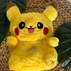 Peluche veilleuse Pikachu qui respire avec berceuses